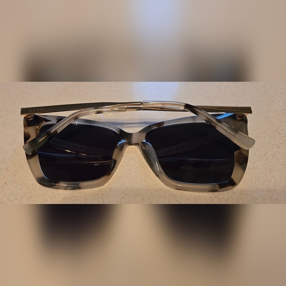 NWT | Diff Eyewear | Becky II | Tortoise Shell Polarized Cat-Eye Sunglasses - Picture 11 of 15